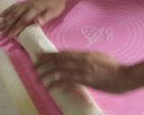 A picture of step 11 of Cinnamon Rolls.