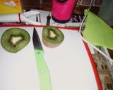 A picture of step 1 of Kiwi Juice 🥝🥤.