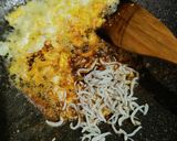 Foto langkah ke 2 dari resep Nasi Goreng Teri Medan.