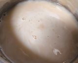 Foto langkah ke 3 dari resep Puding Strawberry Matcha Latte.