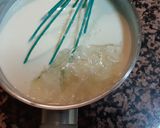 Foto del paso 6 de la receta Tarta de queso sin horno con mermelada de fresa