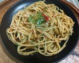 एग्लियो ई ओलियो Aglio e Olio रेसिपी चरण 8 फोटो