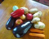 Foto del paso 1 de la receta: Verduras al hornos con manzanas y berenjenas.