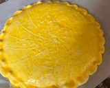 Une image de l'étape 5 de Galette d’anniversaire à la crème frangipane.