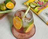 Foto langkah ke 5 dari resep Es Teh Seruni.