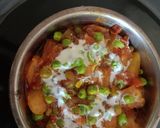 A picture of step 4 of Healthy tasty masaledar green peas and potato sabji.