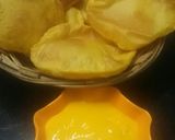 A picture of step 4 of Ripe mango puri.