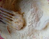 A picture of step 3 of Cocoa pop cake.
