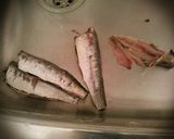 Foto del paso 1 de la receta Tartar de queso fresco y tomate con sardinas anchoadas