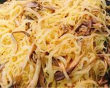 Hình bước làm 3 của món Bún xào cà ri