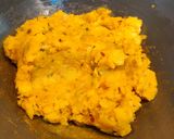 A picture of step 3 of Bharwa Capsicum(Stuffed Bell Peppers).
