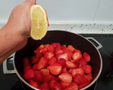 Foto del paso 4 de la receta: Mermelada de Fresas!!!