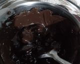 A picture of step 2 of Nutty chocolate.