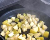Une image de l'étape 2 de Boudins noirs aux pommes.