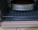 Foto langkah ke 8 dari resep Banana chocolate Bread.
