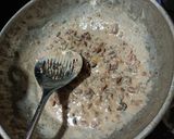 A picture of step 3 of Dates Almond Roll.