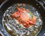 A picture of step 3 of Prawns in Pumpkin leaf(Kumro patay chingri).