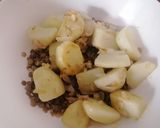 A picture of step 4 of Potato Salad with Lentils and Sausage.