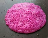 Foto langkah ke 5 dari resep Apam Batil/ Serabi Buah Naga.