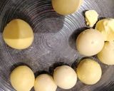 A picture of step 1 of Korean-Style Egg Sandwich.