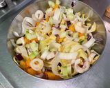Une image de l'étape 9 de Salade d'endives à la mortadelle, concombre, tomate et mozzarella.