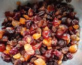 A picture of step 1 of Christmas pudding.