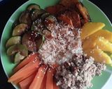 Foto del paso 12 de la receta: Mi bowl de Arroz con vegetales y atún... 🍱🥗🥙🍚🥫🍱