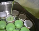 Foto langkah ke 5 dari resep Kue Lumpang Pandan.