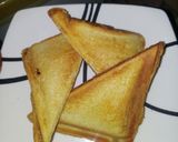 A picture of step 2 of Egg sandwich.