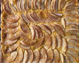 Foto del paso 17 de la receta: Tarta de manzana, con crema pastelera, sobre hojaldre