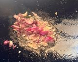 Foto langkah ke 4 dari resep Oseng Tempe Pepaya Muda.
