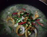 Foto langkah ke 4 dari resep Sup Bawal Jamur.
