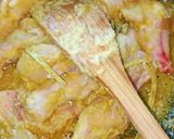 Foto langkah ke 2 dari resep Ayam Serundeng atau ayam lengkuas.