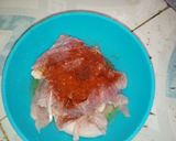 A picture of step 2 of Lazy chicken breast salad.
