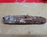 Foto langkah ke 7 dari resep Choco Cranberry Walnut Baguette.
