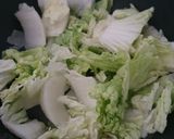 รูปขั้นตอนการทำที่ 1 ของ ผัดชะอมผักกาดลูกชิ้นไก่