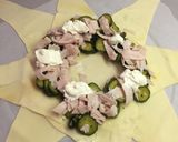 Foto del passaggio 3 della ricetta Corona di zucchine