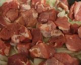 Foto del paso 4 de la receta: Lomo encebollado con cachelos