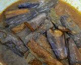Foto langkah ke 5 dari resep Semur terong pedas.