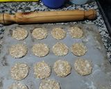 Foto del paso 4 de la receta: Galletitas o tapitas de alfajores saludables