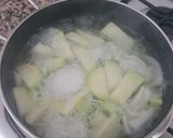 Foto del paso 1 de la receta: Crema de calabacín con quesitos