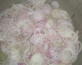 A picture of step 4 of Badami chicken qorma.