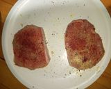 Foto del paso 12 de la receta: Medallones de cerdo, ensalada de verdolagas y "jugo verde"