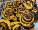 Foto langkah ke 9 dari resep Cinnamon Rolls Coklat.