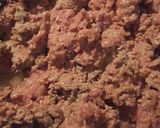 Foto del paso 1 de la receta: Carne molida con nopales en salsa de guajillo
