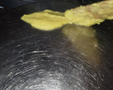 A picture of step 4 of Gujarati khandvi.