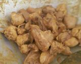 Foto langkah ke 1 dari resep Ayam goreng bumbu sederhana.