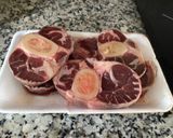 Foto del paso 1 de la receta: Sopa de lagarto (osso buco)