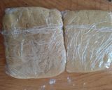A legfinomabb zsíros túróspite recept fázis 2 fotója