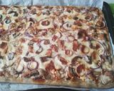 Foto del paso 3 de la receta Pizza carbonara con base de pan rústico